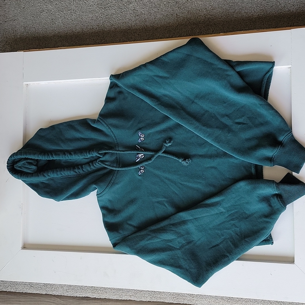 Cropped sweater